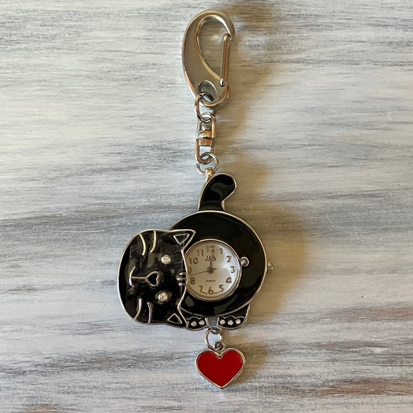 Cat Clip Charm Watch - Picture 3 of 6